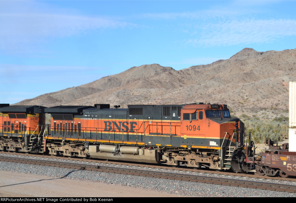 BNSF 1094